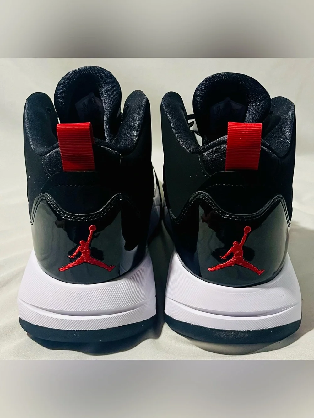 Jordan sleek black